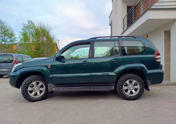 Toyota Land Cruiser cena 48000 przebieg: 322000, rok produkcji 2008 z Warszawa małe 326